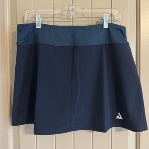 (NWOT) Joola women’s skort